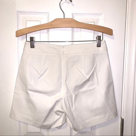 NWT J.McLaughlin White Diamond Skort - Picture 3 of 8